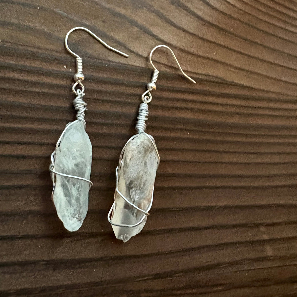 Pendientes de cuarzo transparente
