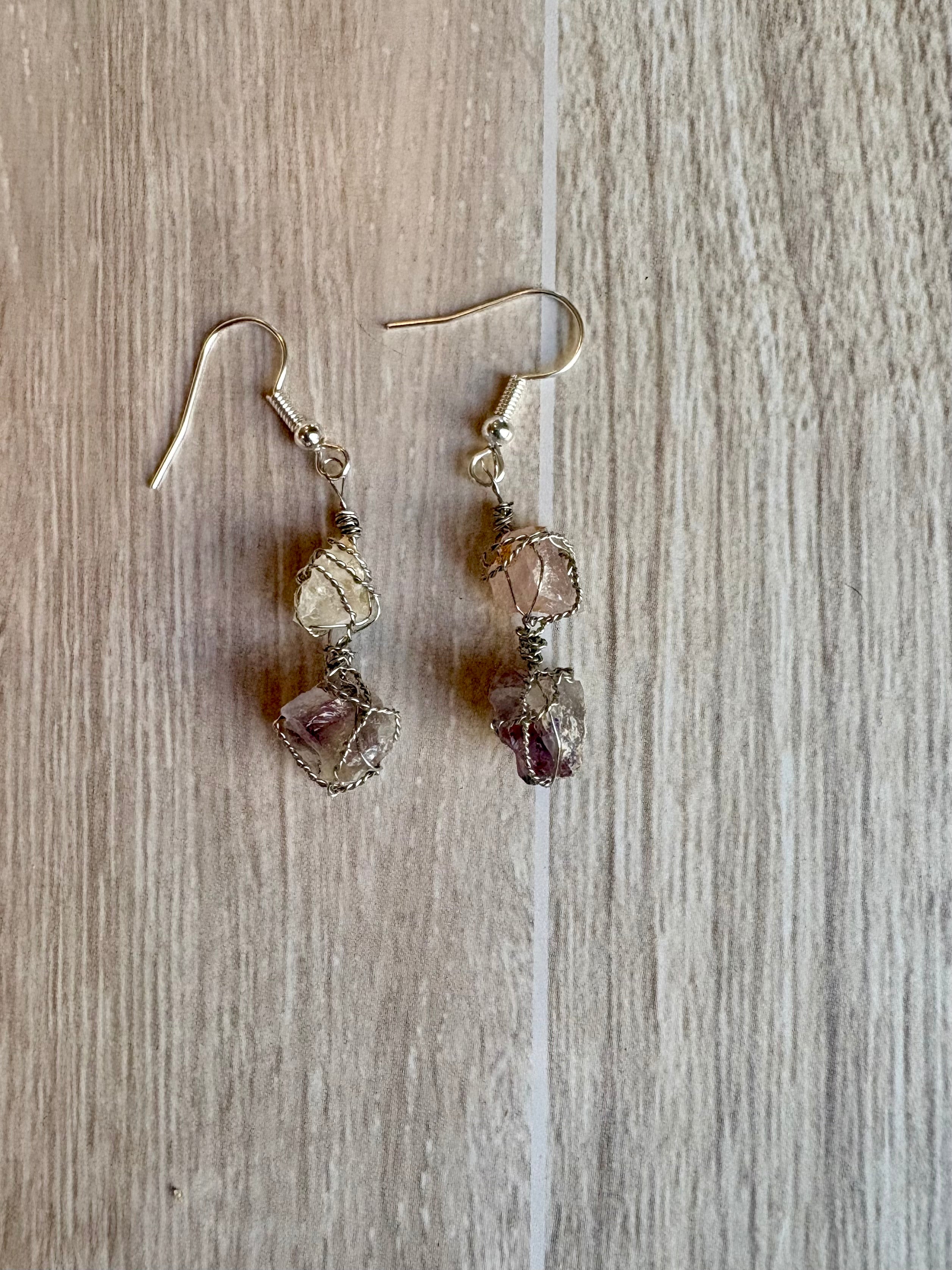 Pendientes de amatista y cuarzo fuego