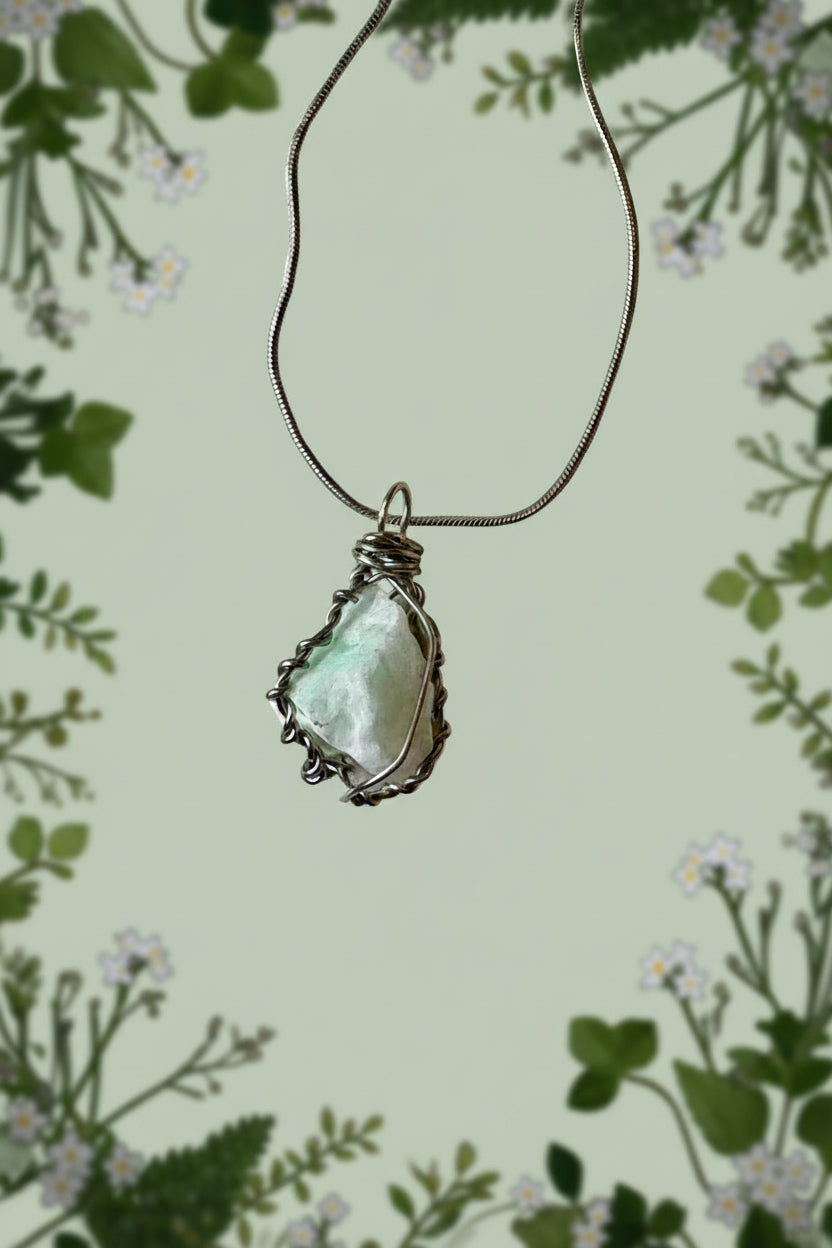 Collar de piedra lunar